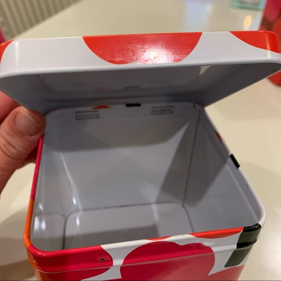 MARIMEKKO tin container with lid, Unikko - Picture 8 of 13